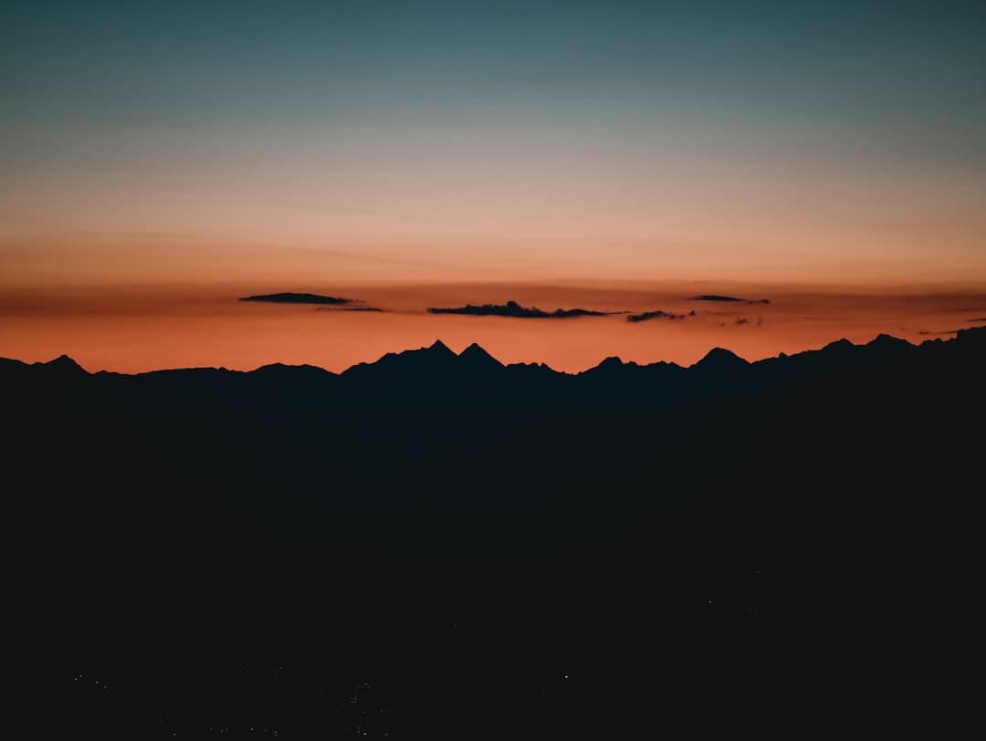 https://static.ws.126.net/163/frontend/images/2022/empty.png